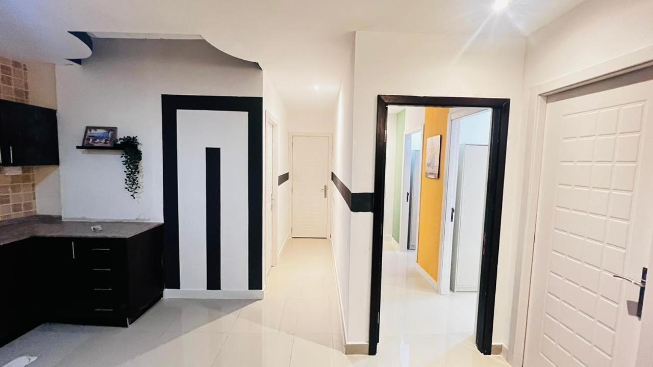 Executive Suite Room In Barsha 1 Near Moe Metro Dubái Exterior foto